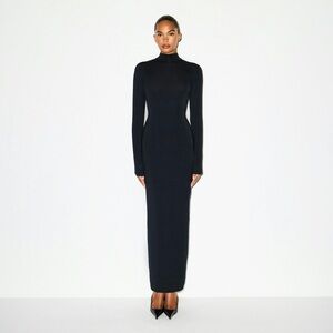 Smooth Layers Turtleneck Long Dress